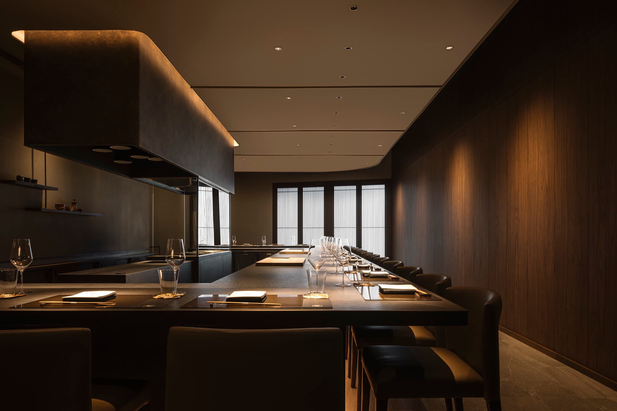 The Kappou counter, set for service